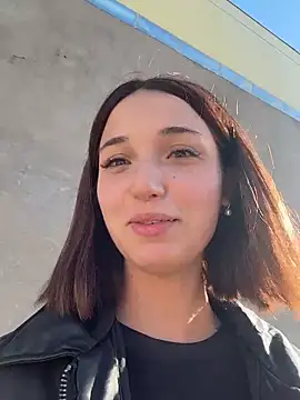 DollyTall online show from October 8, 9:18 am