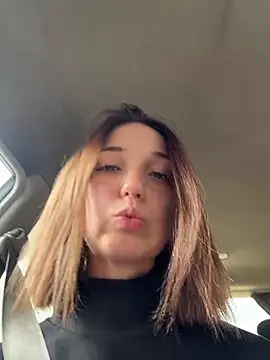 DollyTall online show from October 11, 8:46 am