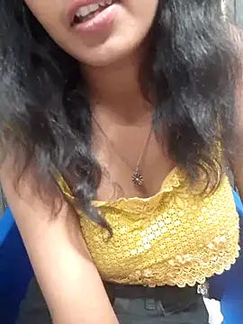 Snapshot of AnkitaDevi chatting on October 13, 3:23 pm AnkitaDevi online show from October 13, 3:23 pm