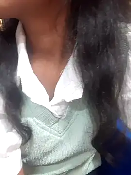 Snapshot of AnkitaDevi chatting on October 18, 4:48 am AnkitaDevi online show from October 18, 4:48 am