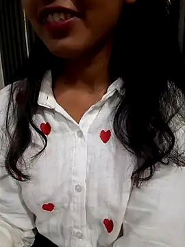 Snapshot of AnkitaDevi chatting on October 24, 6:21 am AnkitaDevi online show from October 24, 6:21 am