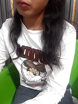 Snapshot of AnkitaDevi chatting on November 14, 6:23 am AnkitaDevi online show from November 14, 6:23 am