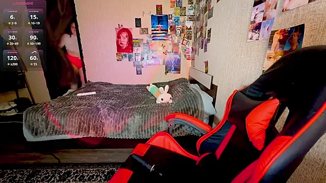 NaomiRey1 online show from April 30, 6:58 pm