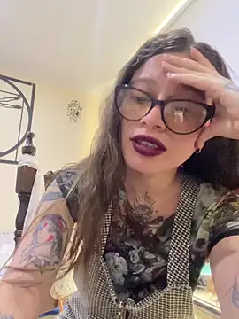 KoraSweett online show from February 8, 6:55 pm