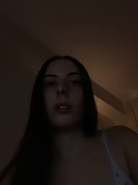 Snapshot of very_licious chatting on November 21, 8:29 pm very licious online show from November 21, 8:29 pm