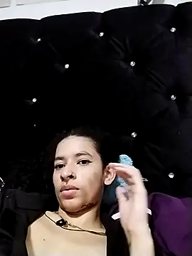 Snapshot of kata-gomez chatting on April 6, 11:49 pm kata-gomez online show from April 6, 11:49 pm