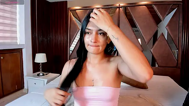 AidaJones online show from May 4, 12:12 pm