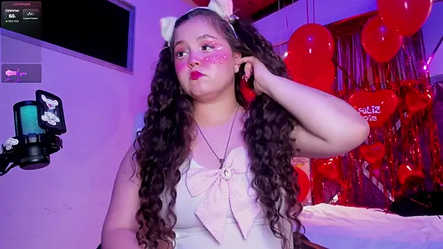 ShylySweet online show from February 15, 5:48 am