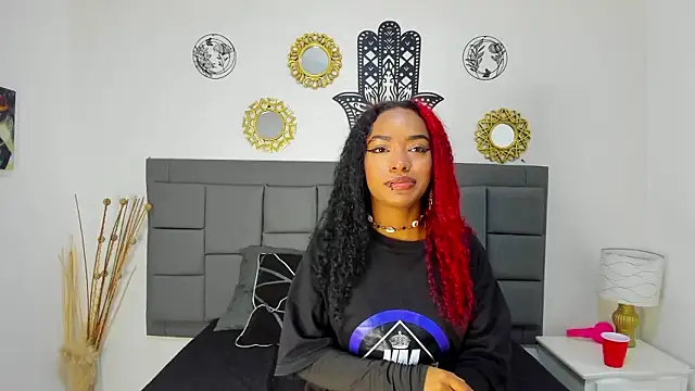 summer williams18 online show from March 13, 8:48 pm