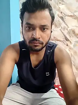 Snapshot of hornyzinia123 chatting on November 6, 3:07 am hornyzinia123 online show from November 6, 3:07 am