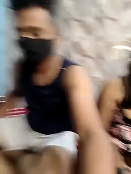 Snapshot of hornyzinia123 chatting on November 9, 2:32 am hornyzinia123 online show from November 9, 2:32 am