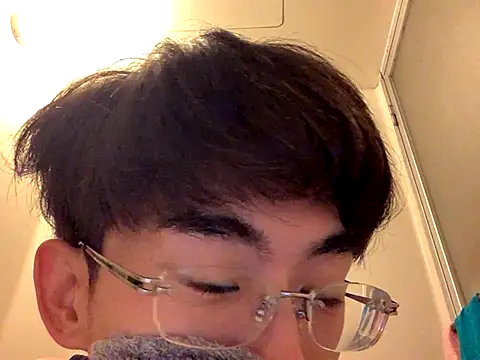 Snapshot of kurusu46 chatting on November 9, 12:36 pm kurusu46 online show from November 9, 12:36 pm