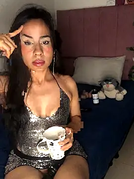 Snapshot of SelinaCatt_ chatting on October 26, 12:38 am SelinaCatt online show from October 26, 12:38 am