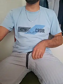 esmerkralkobra online show from October 28, 1:14 pm