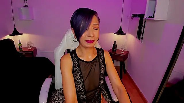 Trinityy   online show from May 27, 7:44 pm