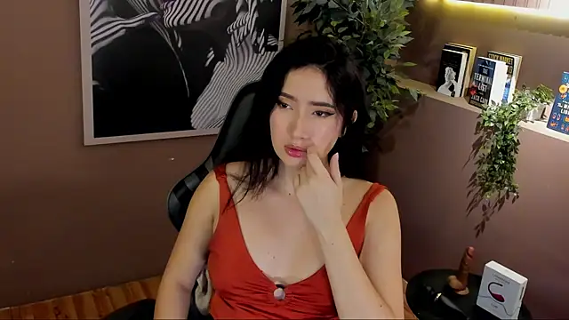 Snapshot of Skyyle_ chatting on July 15, 1:38 pm Skyyle online show from July 15, 1:38 pm