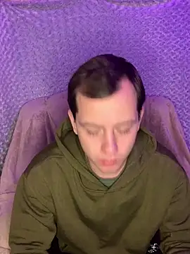 Snapshot of sal0mka chatting on December 4, 4:05 pm sal0mka online show from December 4, 4:05 pm