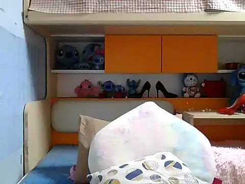 Snapshot of nataliewang69 chatting on September 9, 2:16 pm nataliewang69 online show from September 9, 2:16 pm