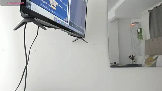 Lady miss    online show from February 4, 12:11 pm