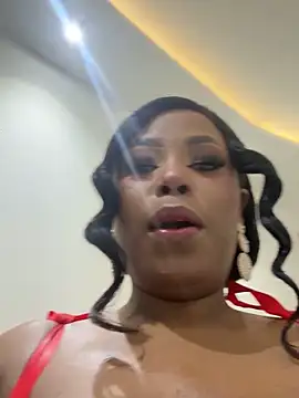 Snapshot of Elie-3 chatting on November 9, 2:21 am Elie-3 online show from November 9, 2:21 am