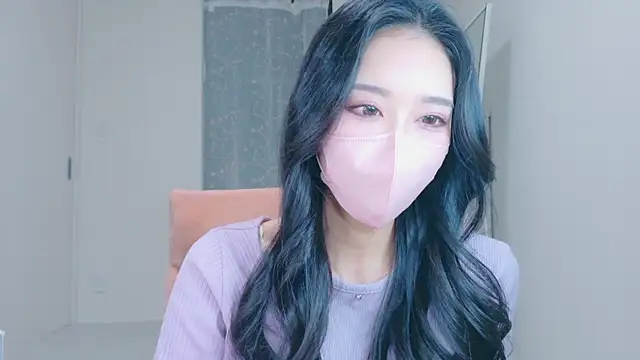 Snapshot of ramuchan_desu chatting on May 7, 12:16 am ramuchan desu online show from May 7, 12:16 am