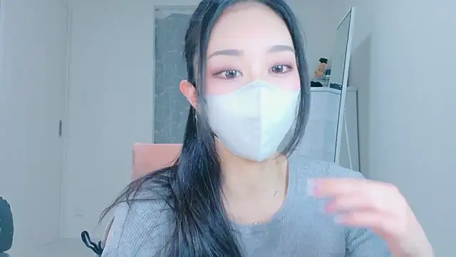 Snapshot of ramuchan_desu chatting on May 21, 12:17 am ramuchan desu online show from May 21, 12:17 am
