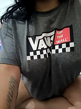 Snapshot of jojo_surfistinha89 chatting on September 28, 4:23 pm jojo surfistinha89 online show from September 28, 4:23 pm