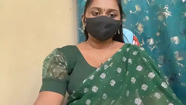 Pavani-Sexy online show from May 3, 6:25 pm