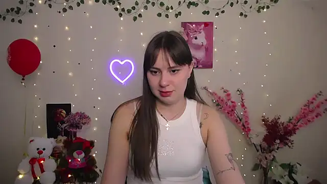 Amanda Bright  online show from April 30, 9:48 am