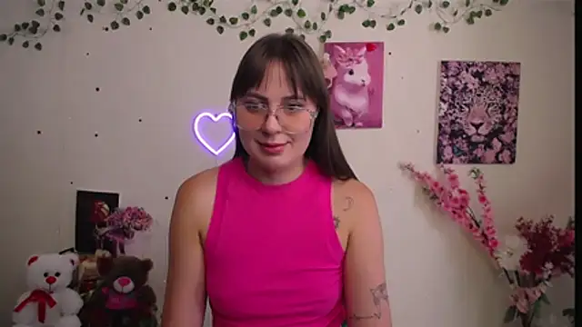 Amanda Bright  online show from July 13, 12:52 pm