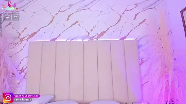 Elody rousse online show from September 24, 11:57 am