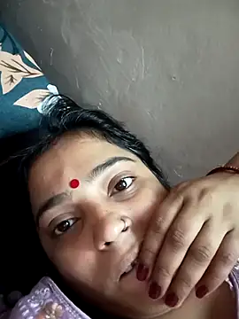 Snapshot of Trisha_71 chatting on October 21, 7:20 am Trisha 71 online show from October 21, 7:20 am