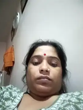 Snapshot of Trisha_71 chatting on October 29, 4:20 pm Trisha 71 online show from October 29, 4:20 pm