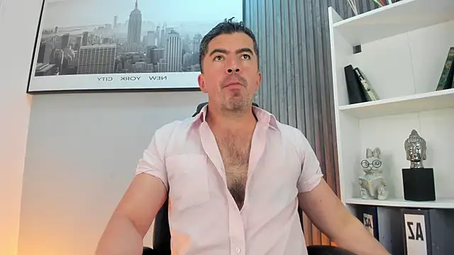 JuanKFit 45 online show from July 11, 4:15 am