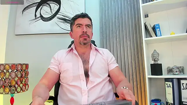 JuanKFit 45 online show from July 22, 4:37 am