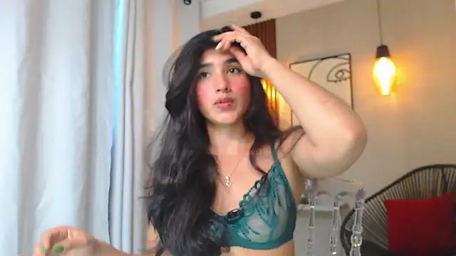 Snapshot of Lia_Mar_ chatting on May 19, 10:27 pm Lia Mar online show from May 19, 10:27 pm