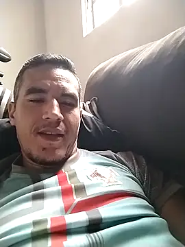 Snapshot of Boragozarvem chatting on December 20, 2:24 pm Boragozarvem online show from December 20, 2:24 pm
