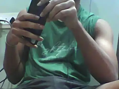 Snapshot of sunny26814 chatting on December 16, 7:19 pm sunny26814 online show from December 16, 7:19 pm