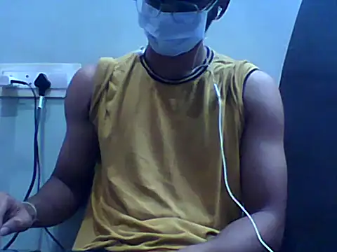 Snapshot of sunny26814 chatting on March 21, 7:28 pm sunny26814 online show from March 21, 7:28 pm
