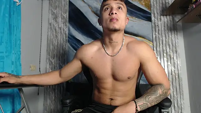 ThiagoBlaze online show from June 26, 3:11 am