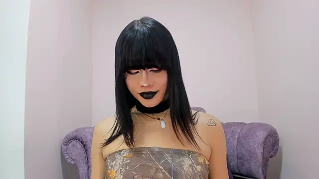 Snapshot of NATASHAA_WINZ chatting on November 21, 5:28 am NATASHAA WINZ online show from November 21, 5:28 am