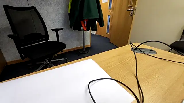 Snapshot of Oorse1966 chatting on November 6, 1:56 pm Oorse1966 online show from November 6, 1:56 pm