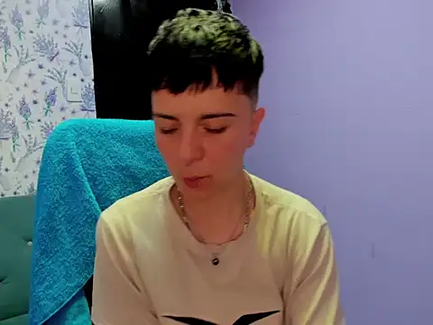 Snapshot of _Hannah_Hot chatting on September 11, 2:44 am Hannah Hot online show from September 11, 2:44 am