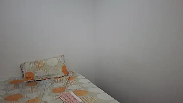 kayleesims  online show from November 28, 10:56 pm