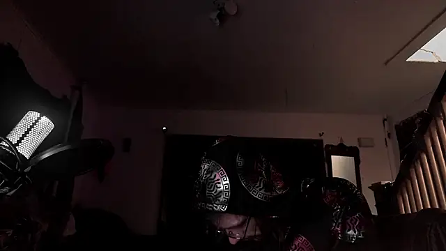 MasterDaddyCool online show from February 1, 8:02 am