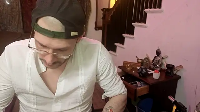 MasterDaddyCool online show from July 1, 1:18 am
