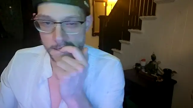 MasterDaddyCool online show from July 5, 4:19 am