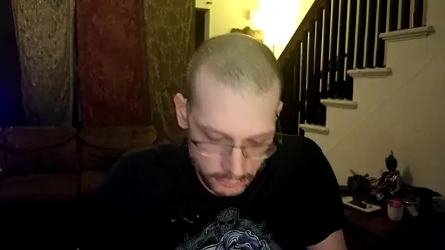 MasterDaddyCool online show from July 10, 8:50 am