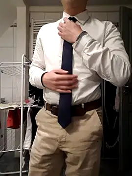 Snapshot of GentlemanMoney_ chatting on October 29, 4:42 pm GentlemanMoney online show from October 29, 4:42 pm