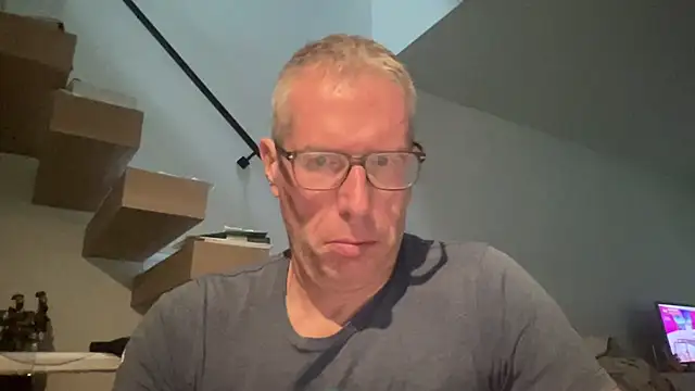 Snapshot of choupipat1 chatting on September 21, 6:04 am choupipat1 online show from September 21, 6:04 am